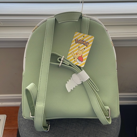 (NWT) Pikachu Backpack - Picture 2 of 3